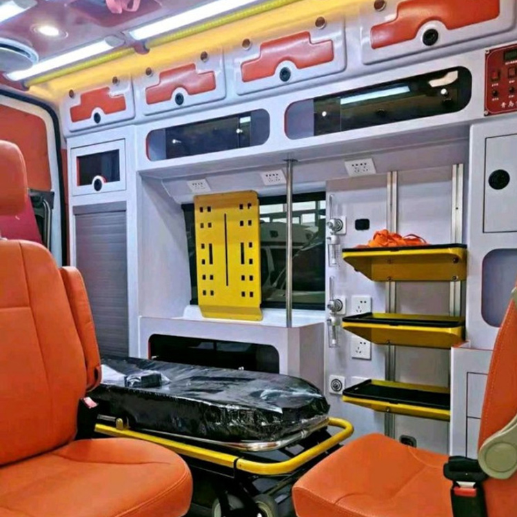 朝天长途救护车护送病人租赁价格